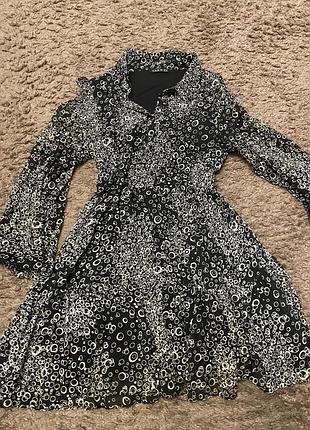 Женское платье