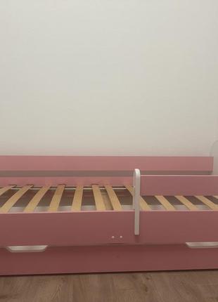 Кровать детская