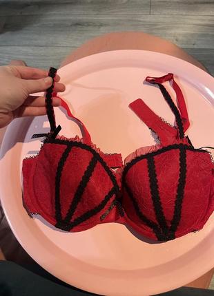 Бюстгальтер marks&spencer 38c