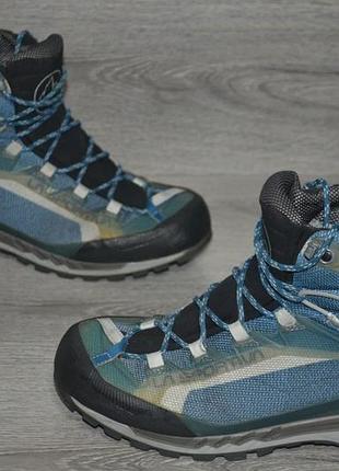 Продам черевики  gor-tex фирма la sportiva.