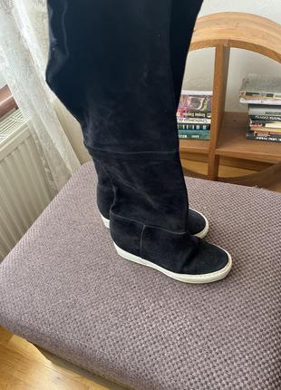 Замшевые сапоги