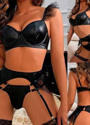 Соблазнительный кожаный комплект с подвязками для чулок s-m черный