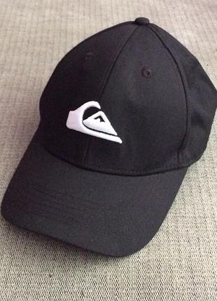 Бейсболка quiksilver