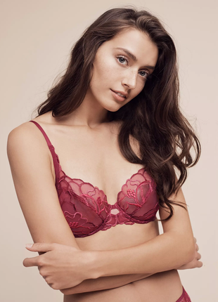 Бюстгальтер triumph sheer rose essence w bra - 38dd 85e