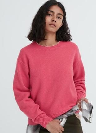 Свитер из овечьей шерсти lambswool uniqlo