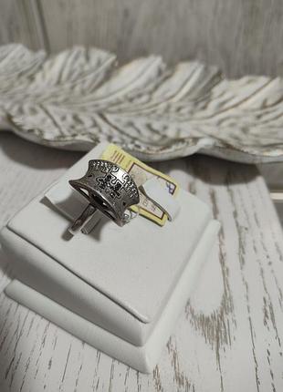 Каблучка срібна 5