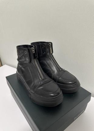 Ботинки женские