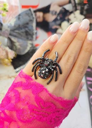 Кольцо паук крупное акцентное