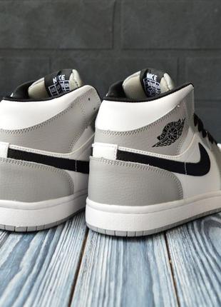 Зимние женские кроссовки Infrared air jordan 1 retro winter fur grey white black джордан серого с белым и серым цветов мех4 фото