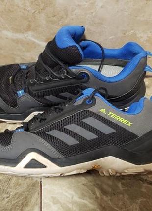 Кросівки adidas, розмір 44,5-45