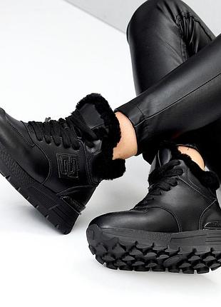 Чорні зимові кросівки хайтопи натуральна шкіра на хутрі
