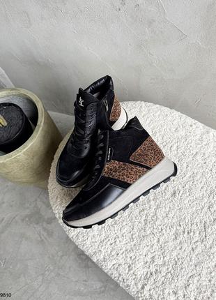 Високі жіночі зимові кросівки чорні+лео