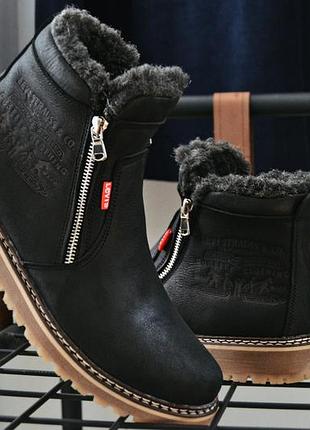 Чоловічі зимові черевики з натуральної шкіри, всередині тепле хутро,розмір 41,42,45.