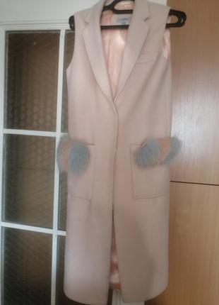 Длинная жилетка на подкладке