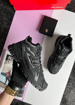 Женские кроссовки new balance 1906d black grey fur
