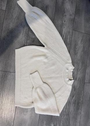 Свитер женский