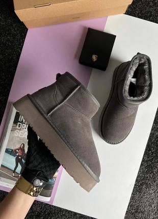 Женские угги ugg classic ultra mini platform grey fur