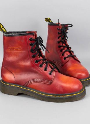 Яркие кожаные ботинки dr.martens 1460