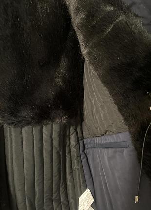 Парка зимова zara