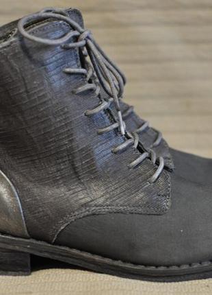 Потрясающие комбинированные серебристо-серые ботинки felmini португалия 39 р.