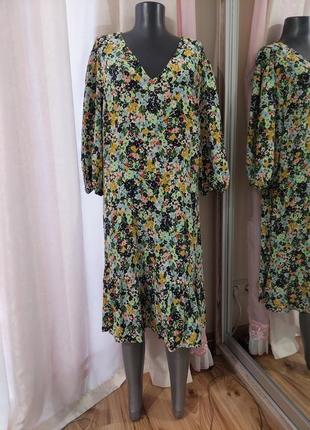 Нове з воланом по низу плаття 👗 великого розміру