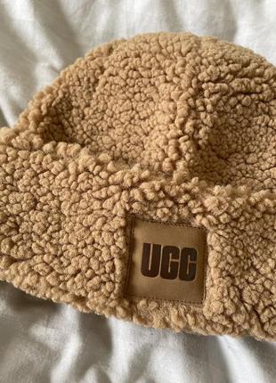 Шапка ugg