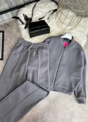 Костюм двойка 
 модель 899-1467

 ▫размерный ряд: 42-46, 48-52

 🏷900 грн