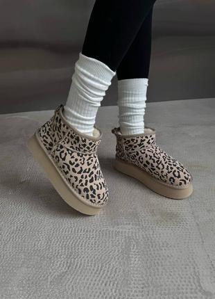 Угги UGG Yeah Pantofole soffici con logo antracite