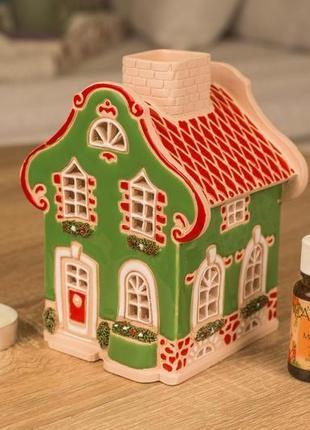 Керамический домик-подсвечник 