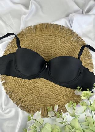 Безшовний бюст з формованою чашкою та push-up😍