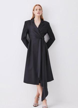 Класична брендова міді сукня з костюмної тканини