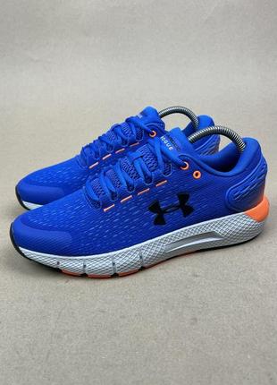Новые кроссовки under armour charged rogue