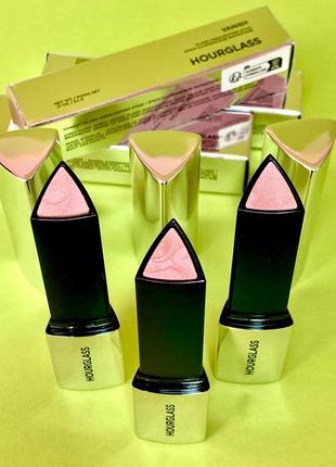 Хайлайтер у стику hourglass vanish flash