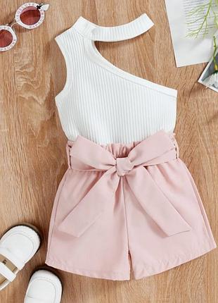 Летний костюм на девочку с шортами и белой майкой 92 см