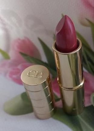 Помада номер 24