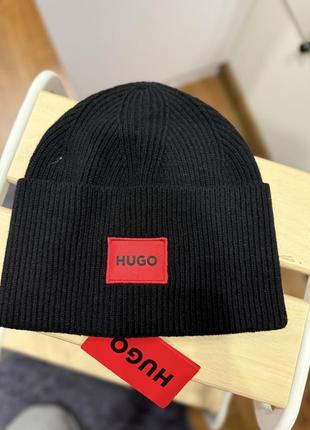 Шапка hugo