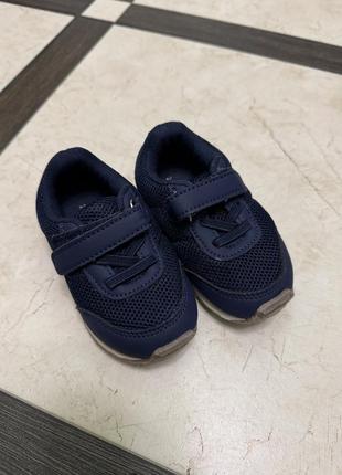 Кроссовки 21 размер