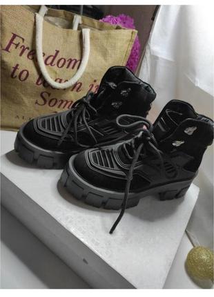 Ботинки на платформе