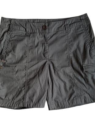 Практичные женские шорты quechua от decathlon