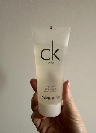 Парфумований гель для душу calvin klein one 100 ml