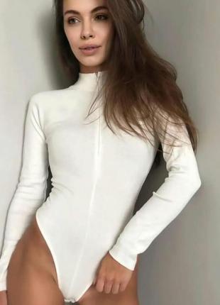 Базовое белое боди со змейкой ✨ prettylittlething ✨ боди в рубчик с застёжкой молнией