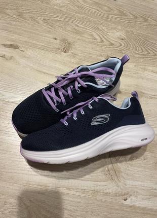 Кроссовки skechers