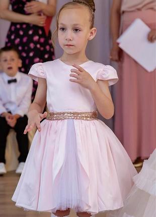 Нарядное платье