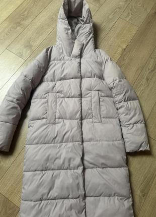 Светло-серая зимняя куртка