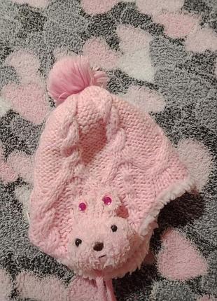 Шапка зимняя для девочки с игрушками на ушках
