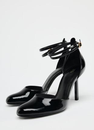 Лакированные черные босоножки женские zara new
