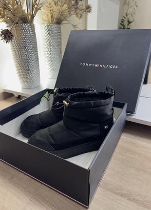 Чоботи tommy hilfiger