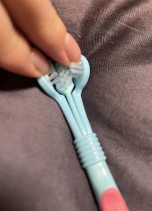 Зубна щітка для тварин