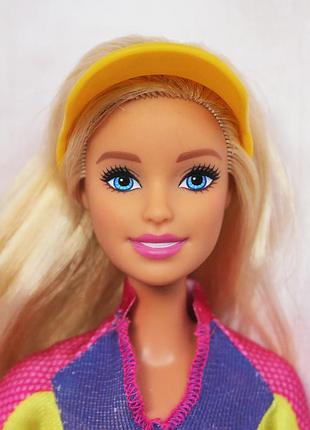 Кукла барби + аксессуары в подарок