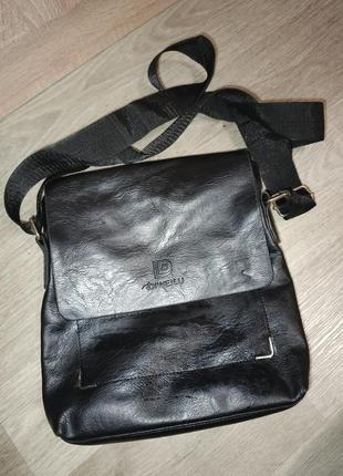 Мужская кожаная сумка через плечо